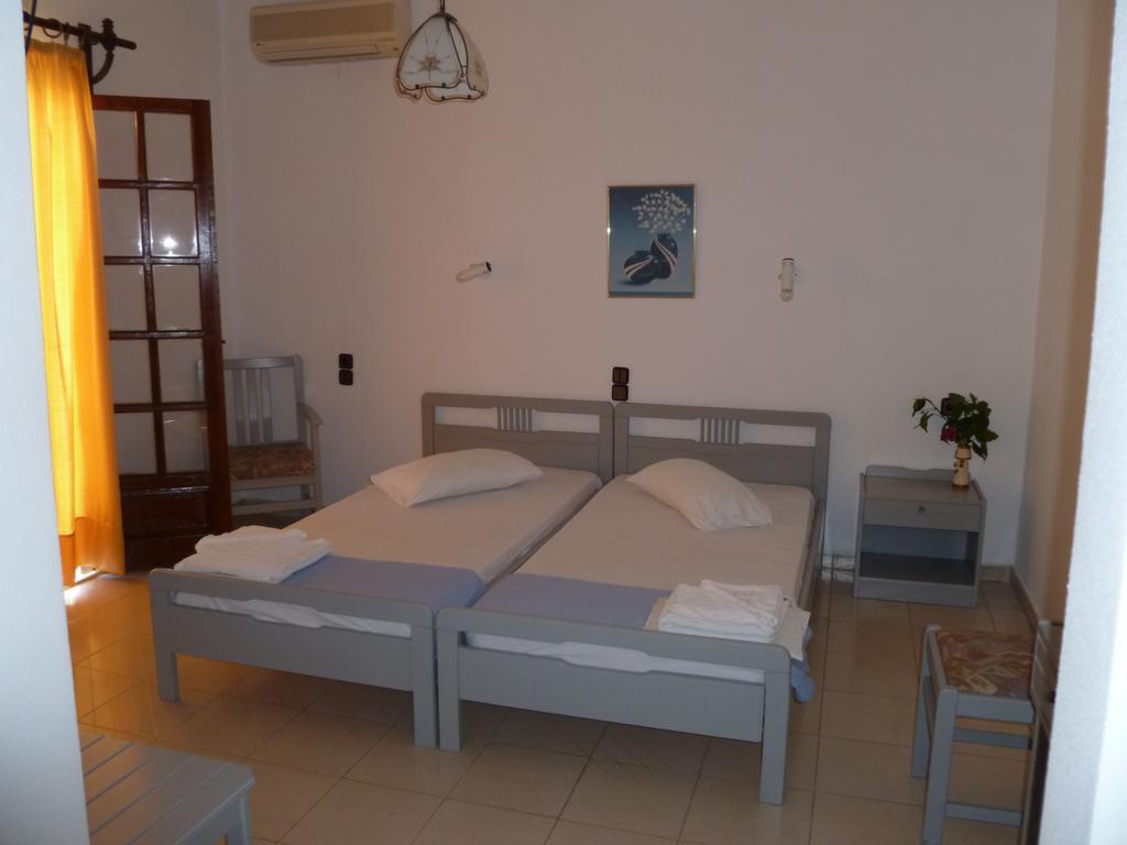 Anniko Aparthotel Stalos Exterior photo